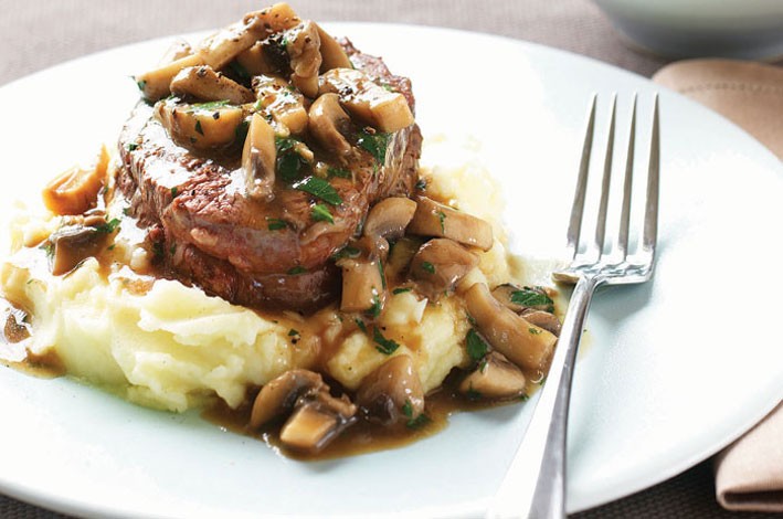 Australian Mushrooms  Steak with Mushroom Sauce